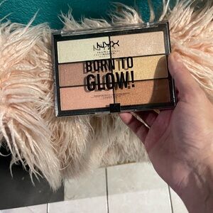 NYX Born to Glow Highlighter Palette - White, Gold, Tan